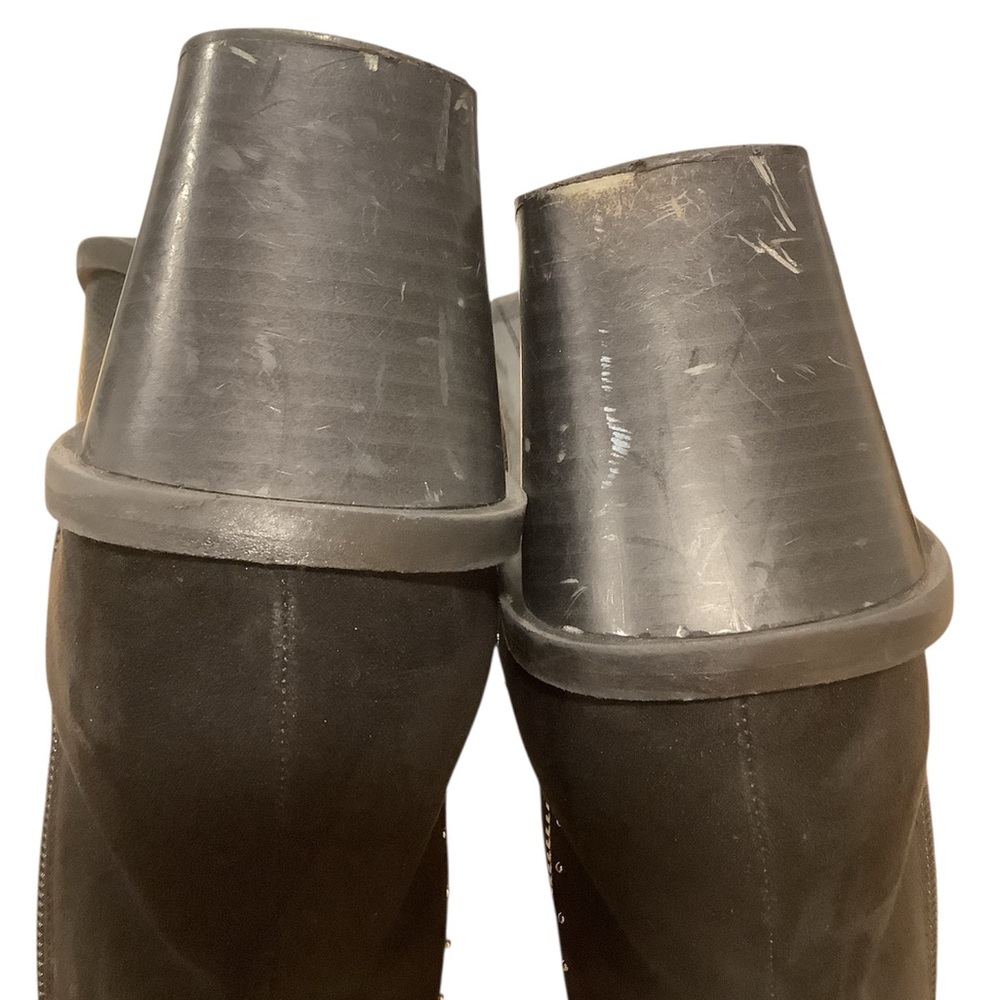 ShoeDazzle Elidi Black Ankle Boots with Gold Accents Size 9 - Picture 5 of 10